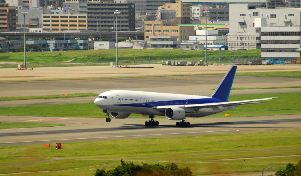 福岡_飛行機のイメージ画像